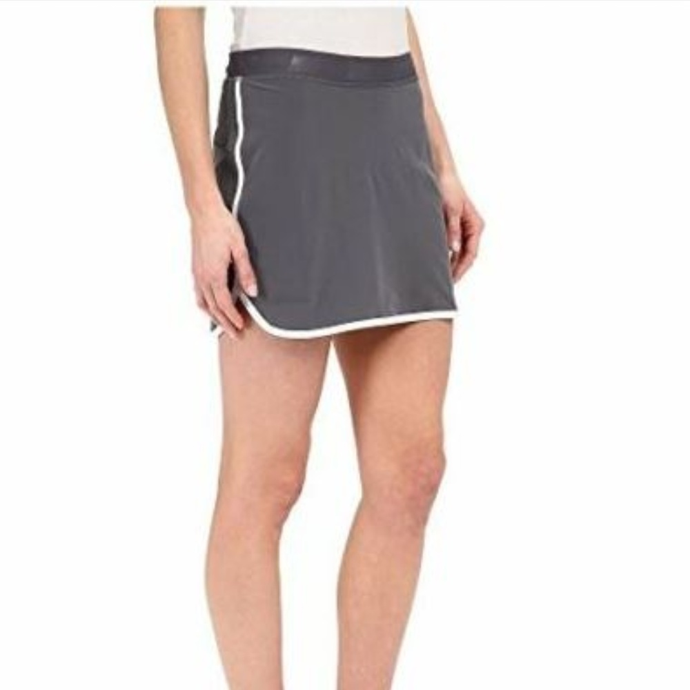 Nike Fringe Flip Dri-Fit Golf Skort in Grey NWT